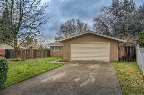 840 Christine Ave, Redding, CA 96003 photo 1