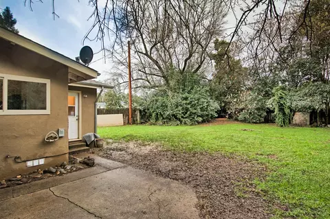 840 Christine Ave, Redding, CA 96003 photo 20