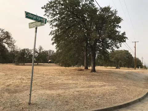 1891 College View Dr, Redding, CA 96003 photo 2