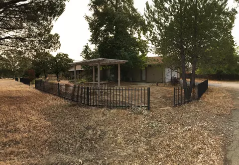 1891 College View Dr, Redding, CA 96003 photo 6