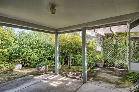 1796 Vineyard Trl, Redding, CA 96003 photo 13