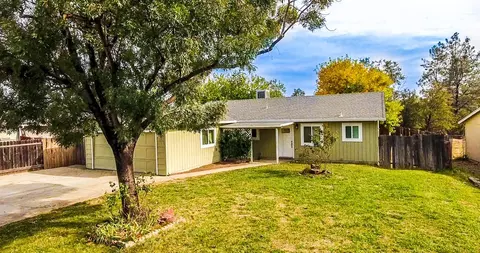 4111 Ormsby Way, Redding, CA 96003 photo 1
