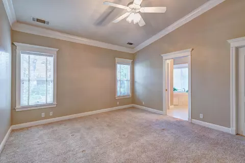 2596 Castlewood Dr, Redding, CA 96002 photo 25