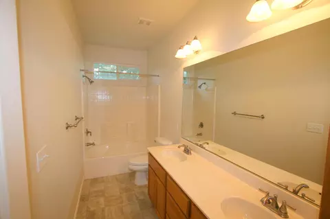 3421 Laramie St, Redding, CA 96002 photo 11