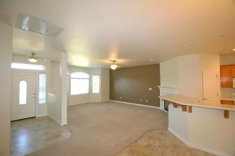 3421 Laramie St, Redding, CA 96002 photo 3