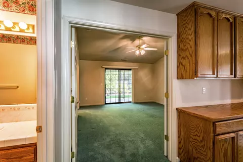 2238 Castlewood Dr, Redding, CA 96002 photo 14