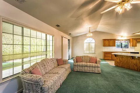 2238 Castlewood Dr, Redding, CA 96002 photo 6