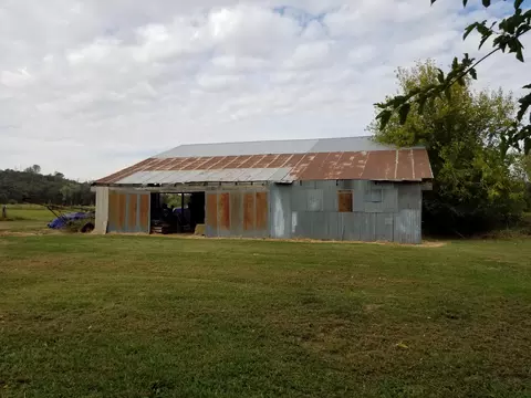 1520 3rd St, Anderson, CA 96007 photo 3
