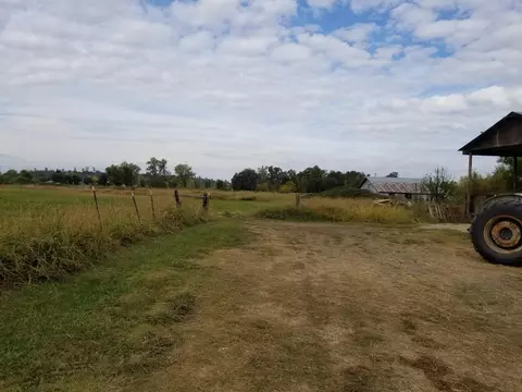 1520 3rd St, Anderson, CA 96007 photo 5