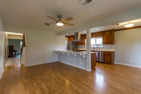 315 Aquamarine Way, Redding, CA 96003 photo 7