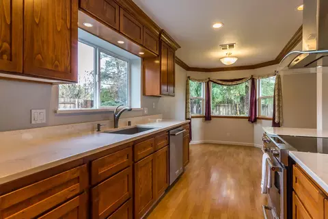 315 Aquamarine Way, Redding, CA 96003 photo 10