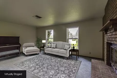 315 Aquamarine Way, Redding, CA 96003 photo 4