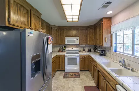 9851 Forgotten Trl, Redding, CA 96003 photo 6