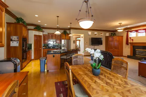 4498 Blue Creek Dr, Redding, CA 96002 photo 28