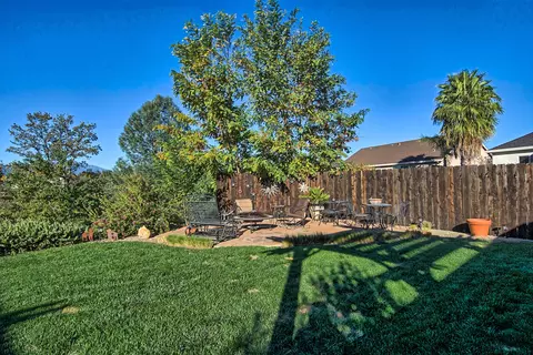 1458 Harbor Ct, Redding, CA 96003 photo 20
