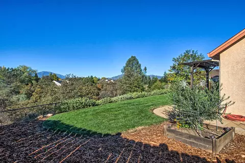 1458 Harbor Ct, Redding, CA 96003 photo 19