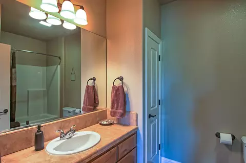 1458 Harbor Ct, Redding, CA 96003 photo 16