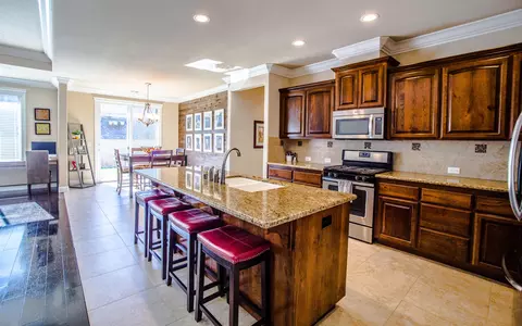 305 Stinson Loop, Redding, CA 96003 photo 10
