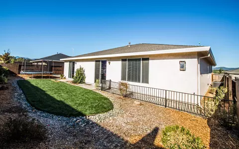 305 Stinson Loop, Redding, CA 96003 photo 28