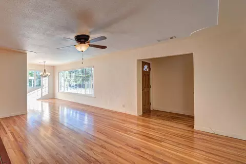 836 Ridge Rd, Redding, CA 96003 photo 5