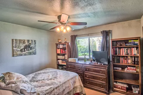 10921 Stacie Way, Redding, CA 96001 photo 19