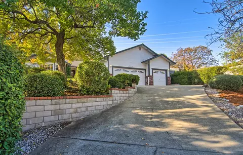 4922 Tralee Ln, Redding, CA 96001 photo 4