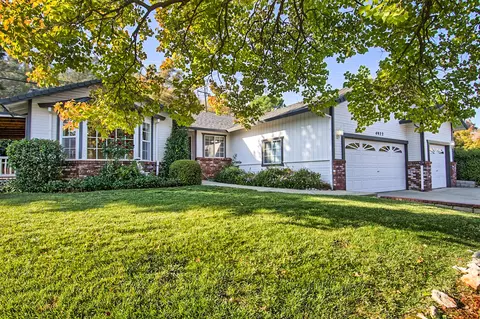 4922 Tralee Ln, Redding, CA 96001 photo 5