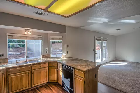 4922 Tralee Ln, Redding, CA 96001 photo 14