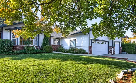 4922 Tralee Ln, Redding, CA 96001 photo 6