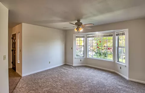 4922 Tralee Ln, Redding, CA 96001 photo 8