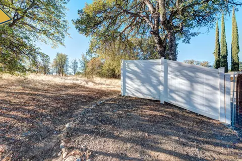2603 Shasta St, Redding, CA 96001 photo 5