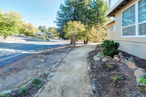 2603 Shasta St, Redding, CA 96001 photo 9