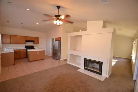 4364 Agnes May Dr, Redding, CA 96002 photo 2