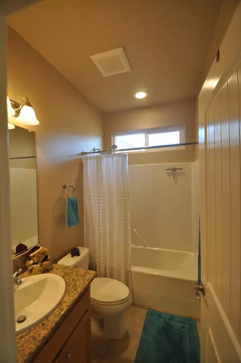 19420 Carnegie Dr, Redding, CA 96003 photo 22