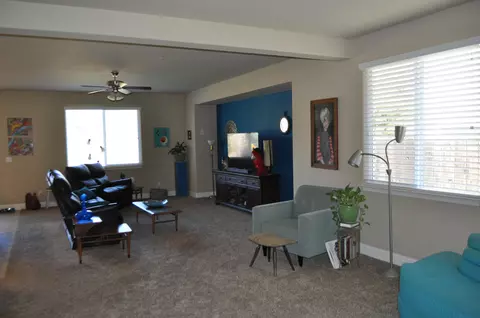 19420 Carnegie Dr, Redding, CA 96003 photo 5