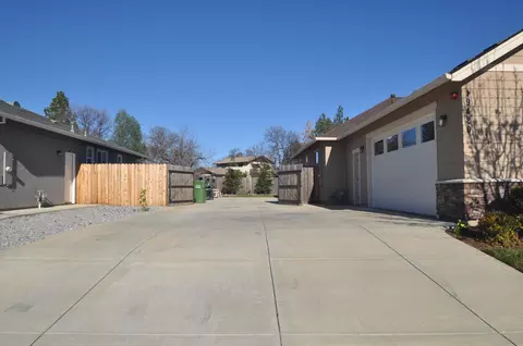 19420 Carnegie Dr, Redding, CA 96003 photo 38