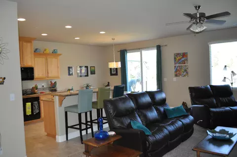 19420 Carnegie Dr, Redding, CA 96003 photo 9