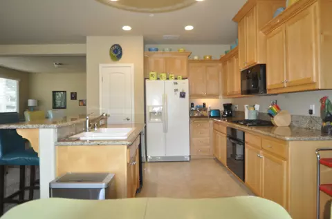19420 Carnegie Dr, Redding, CA 96003 photo 11