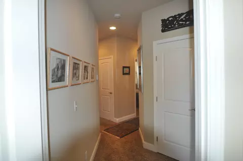 19420 Carnegie Dr, Redding, CA 96003 photo 17