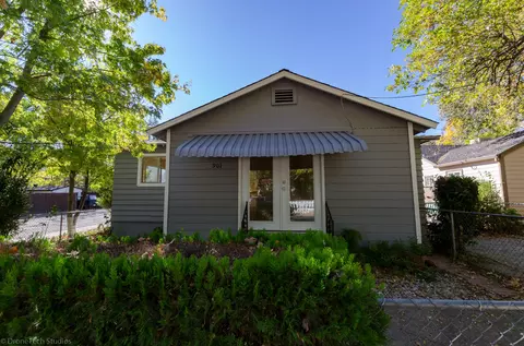 901 State St, Redding, CA 96001 photo 23