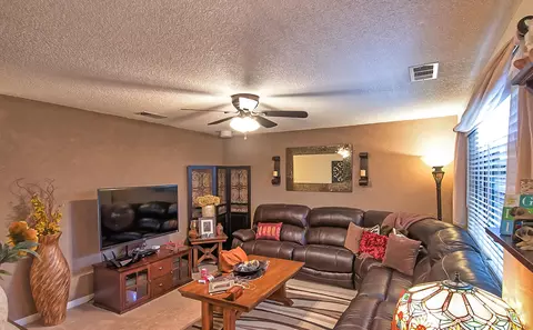 3506 Timber Ln, Anderson, CA 96007 photo 5