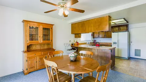 349 Woodhill Dr, Redding, CA 96003 photo 6