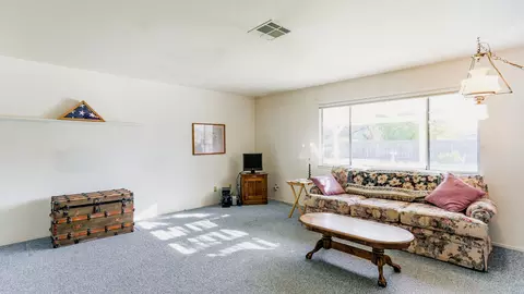 349 Woodhill Dr, Redding, CA 96003 photo 9