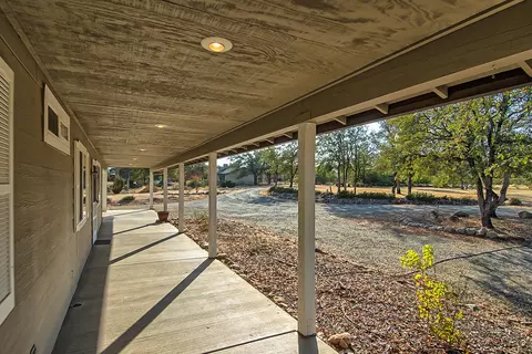 11401 Cactus Ln, Redding, CA 96003 photo 46