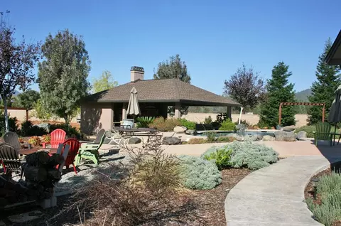 13510 Manzanillo Way, Redding, CA 96003 photo 21