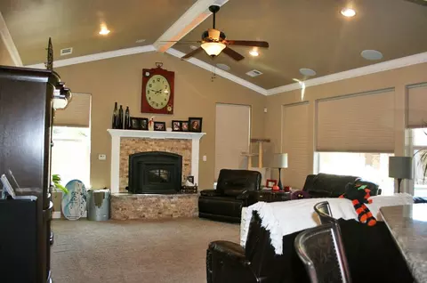 13510 Manzanillo Way, Redding, CA 96003 photo 29