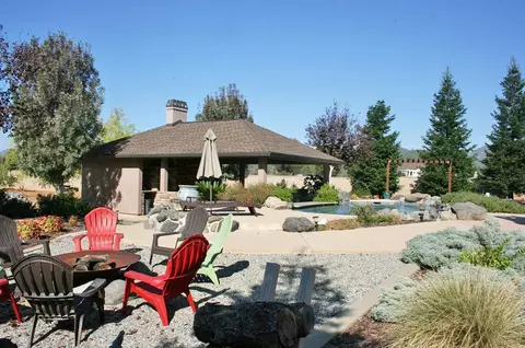 13510 Manzanillo Way, Redding, CA 96003 photo 18