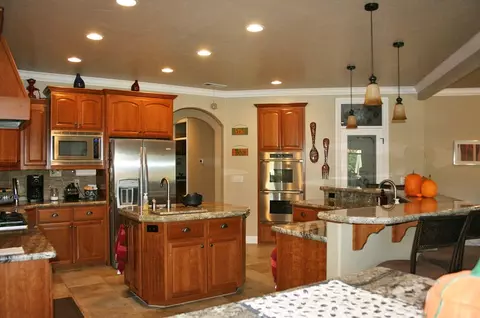 13510 Manzanillo Way, Redding, CA 96003 photo 36