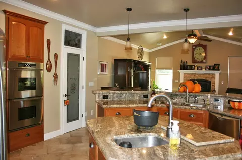 13510 Manzanillo Way, Redding, CA 96003 photo 40