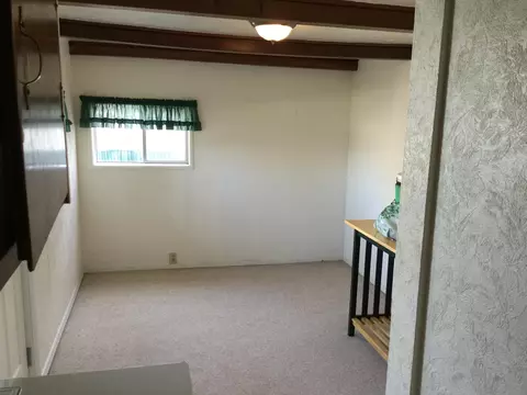 1623 Jay St, Redding, CA 96001 photo 9